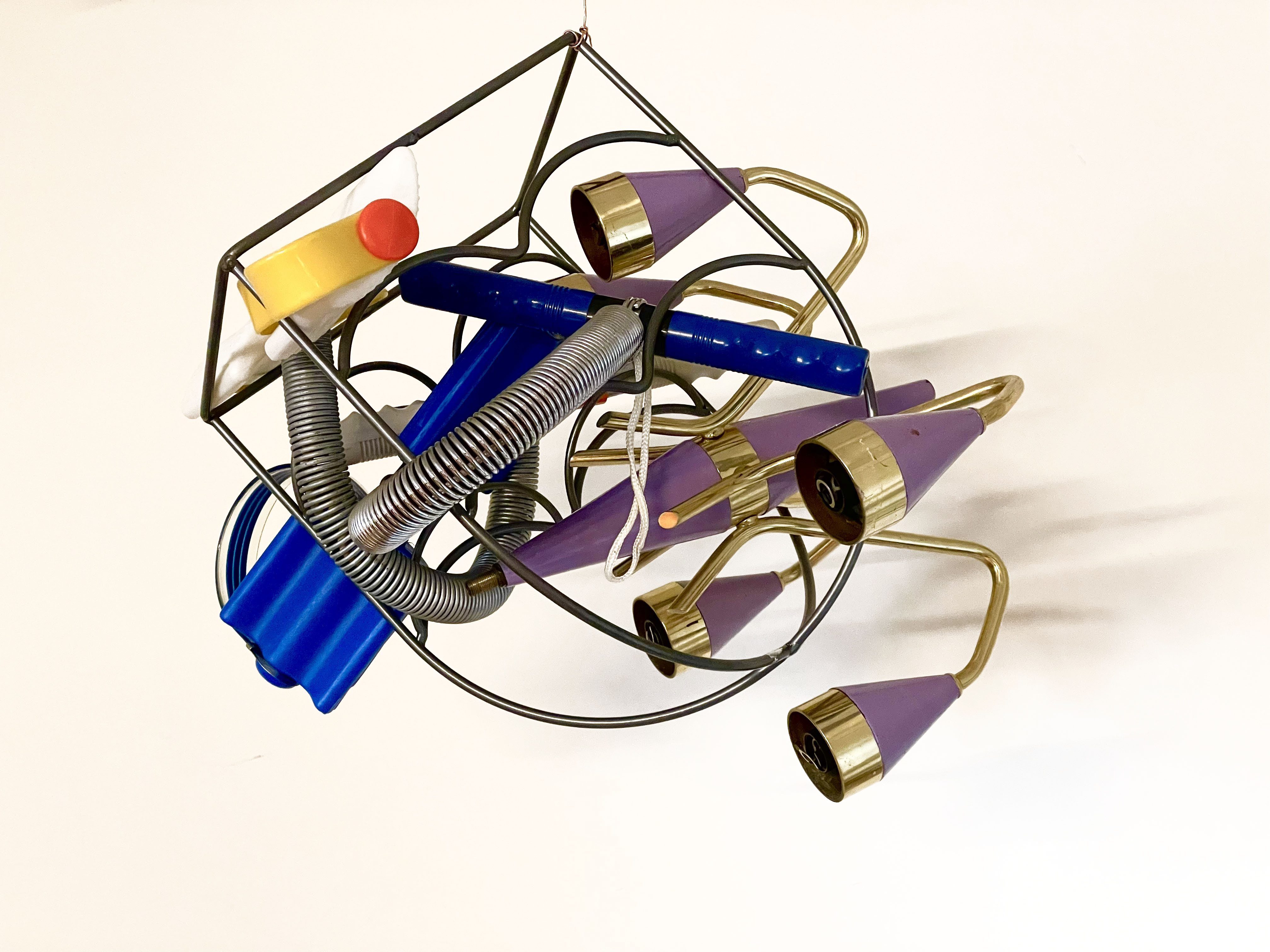 julie_ericsson_skulptur_fragment_of_space_debris 12